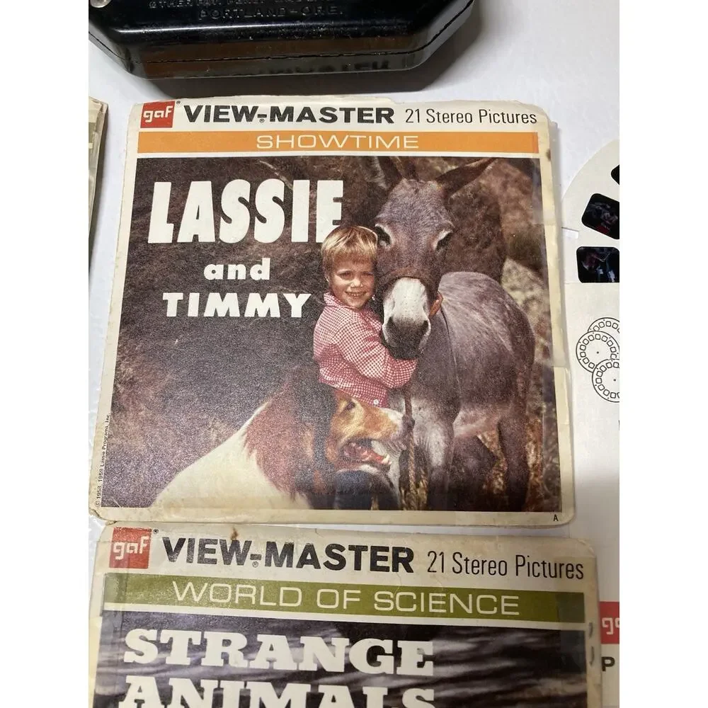 View-Master Vintage 1950 Viewer w/ Bible Story & Many Packages Of Reels Sleeves
